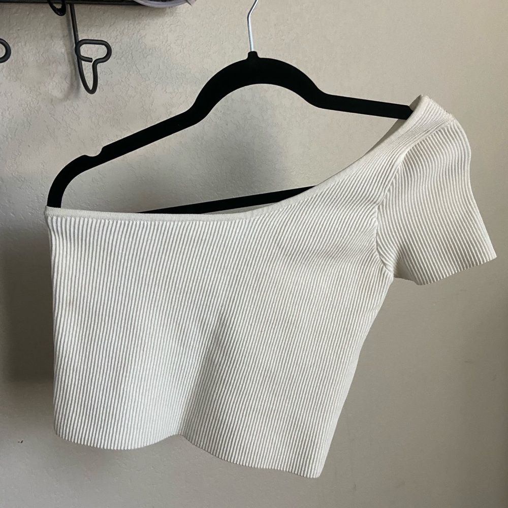 Short Sleeve One Shoulder Top